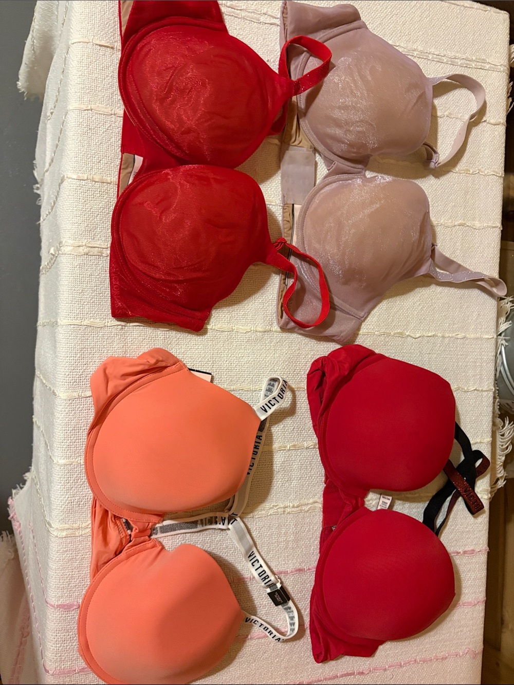 Victoria Secret Bra Bundle (4 of 36C bras)